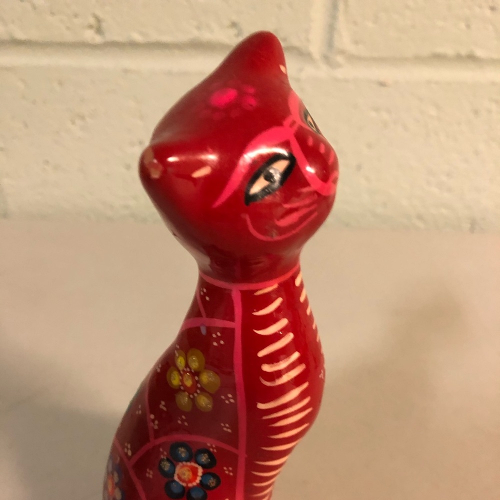 Red Cat - Picture 2 of 3